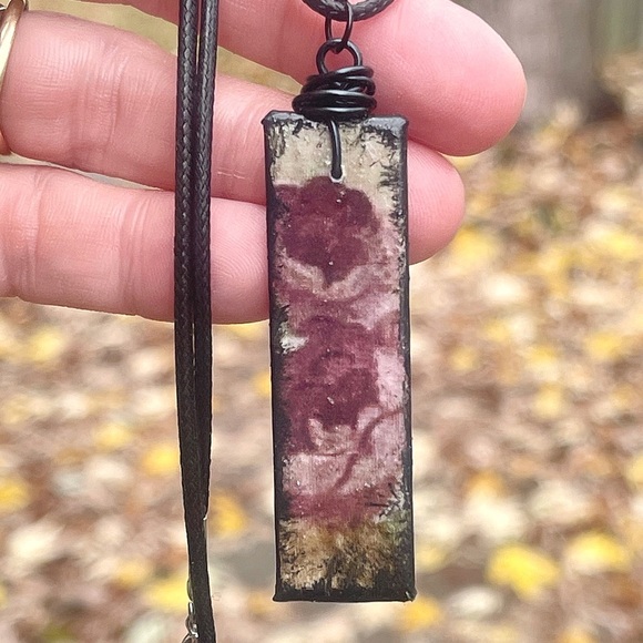 5 For $25💫Trendy Hip Vintage Retro Roses Pendant Necklace - Picture 7 of 7